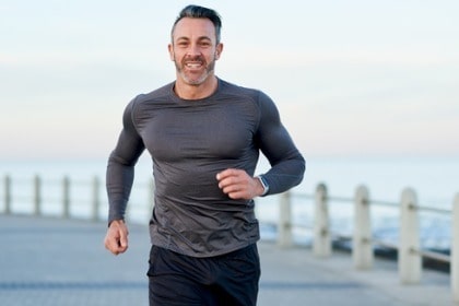 fit-healthy-man-running