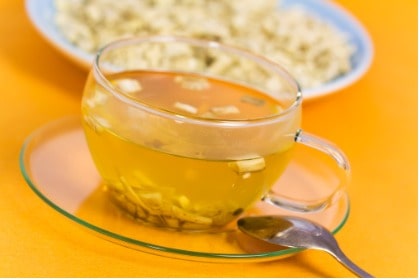 tea-of-marshmallow-root-herbal-medicine