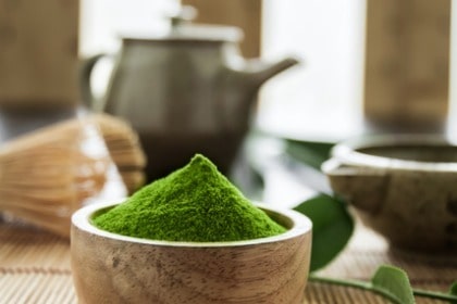 organic-matcha-green-tea-ceremony