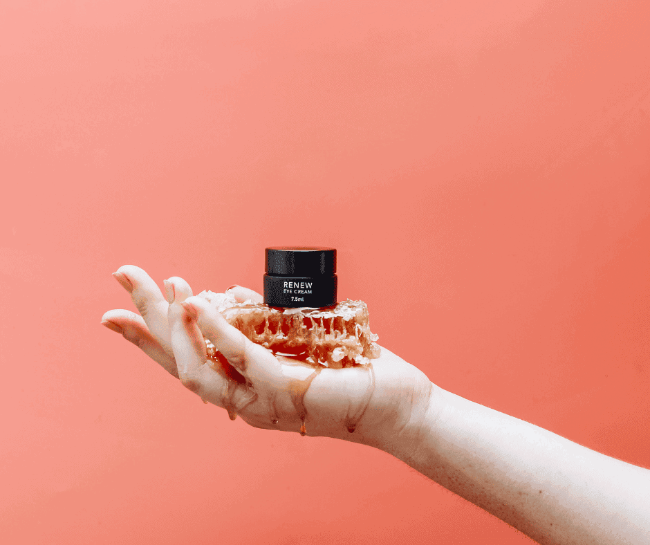 Organixx's Renew Eye Cream